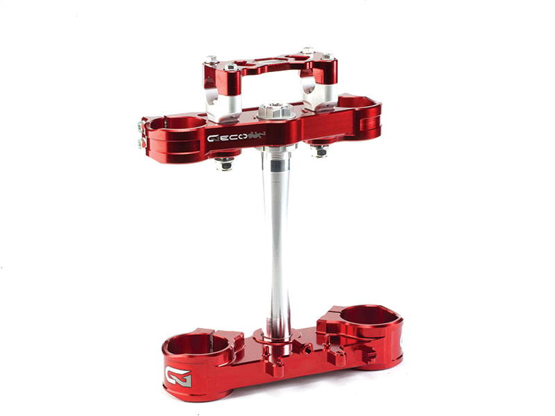 CLEME TRIPLU 2D CU DECALAJ DE 22 MM